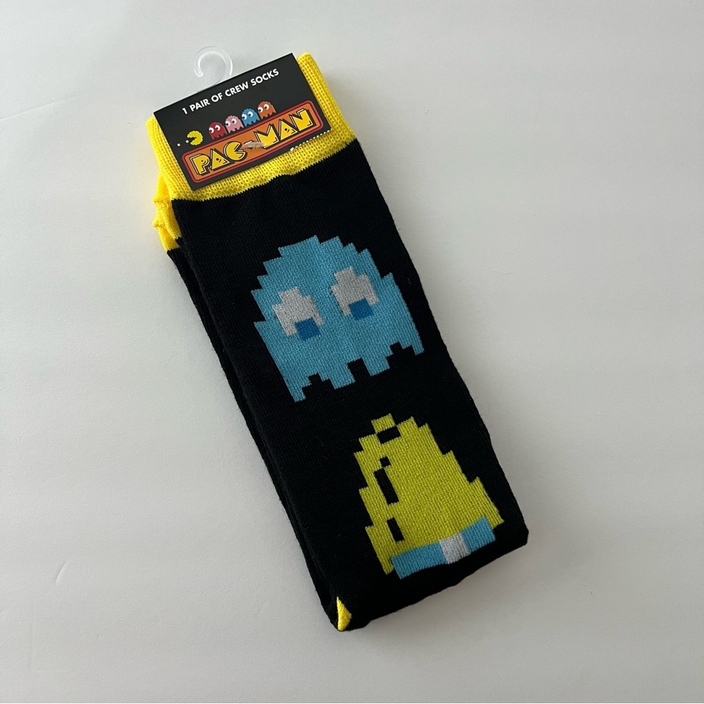 2/$12 💥🆕 Pac-Man Ghost Character Black Blue Yellow Crew Socks | OS | 4857